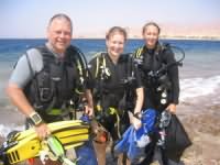 Shore diving clean up in Aqaba